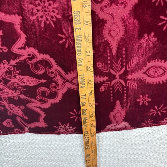 John Mark Red Velvet Embroidered Floral Tunic Flared Sleeves Aztec Boho Size XL - Picture 10 of 10